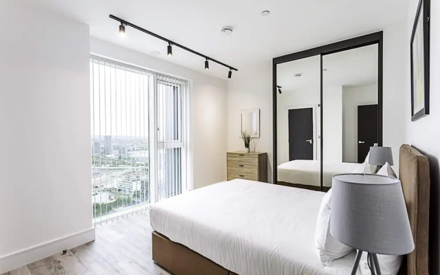 Icon Tower Flat One - North Acton