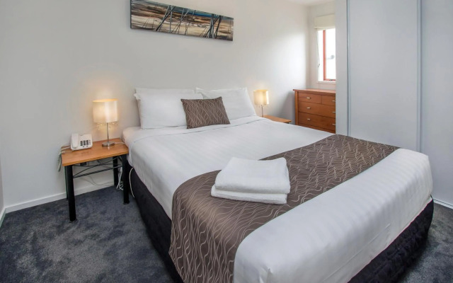 Crown on Cintra Lane Serviced Apartments