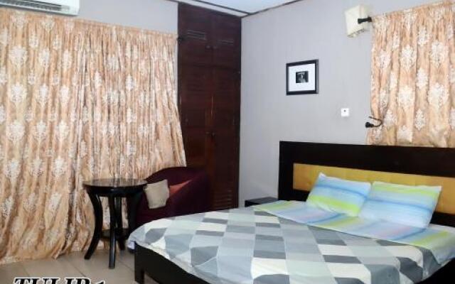 Flora Suites Exclusive