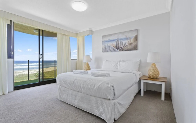 Premiere Apartments -HR Surfers Paradise