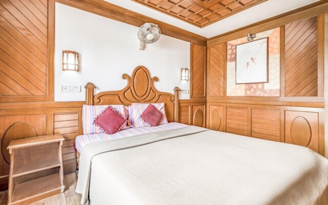 GuestHouser 3 BHK Houseboat e567