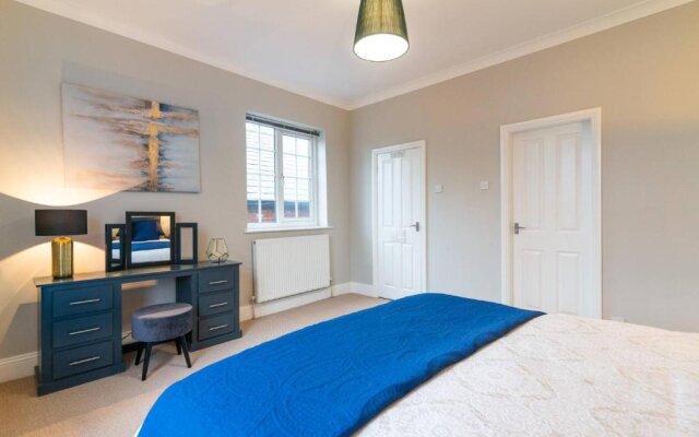 Modern Living 2 Bedroom Apartment South Wilmslow