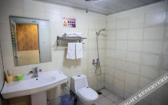 Yijia Express Hotel