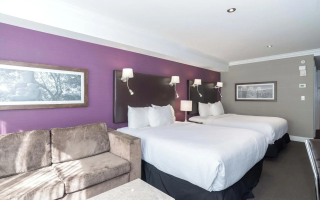 Sandman Signature Kamloops Hotel