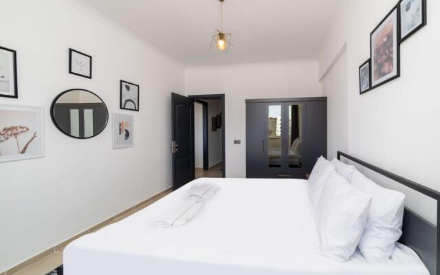 Fantastic Flat With Balcony and View in Aksu