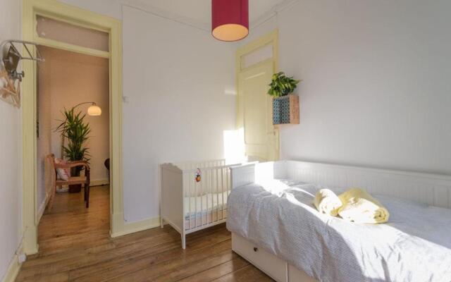 Charming flat with 2 bedrooms on Lisbon's 7th hill