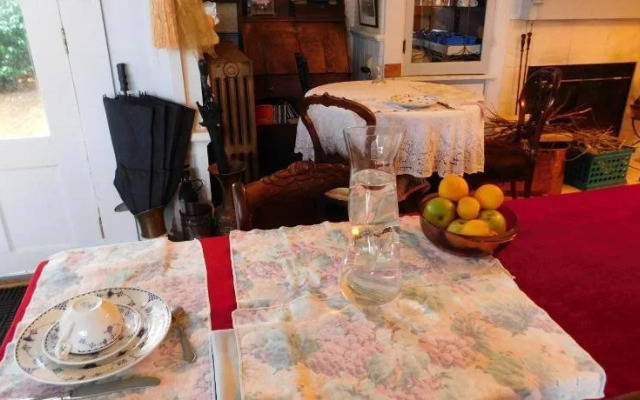 Cliff Crest Bed & Breakfast