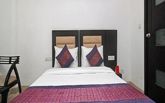 Fabhotel Arihant Inn