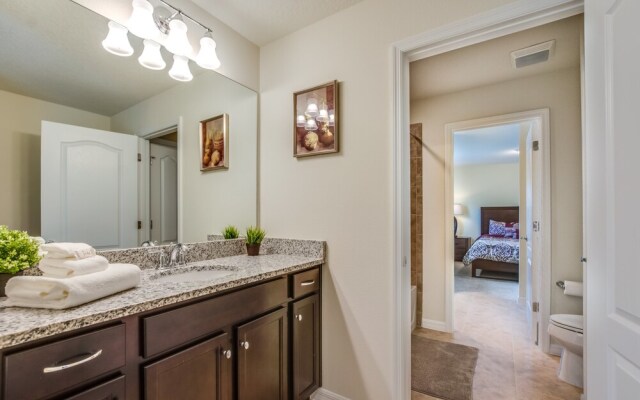 Windsor at Westside - 8875 Qin Loop