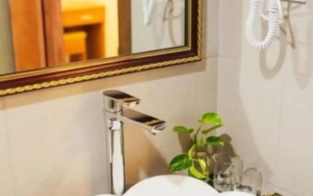 Ngoc Lan Hotel