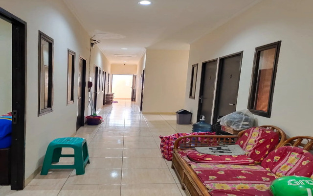 Residence 9 Penjaringan - Women Only by ZUZU
