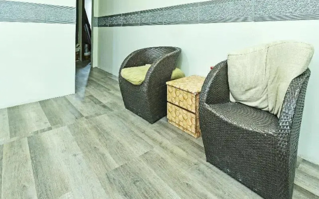Cz Hotel by OYO Rooms