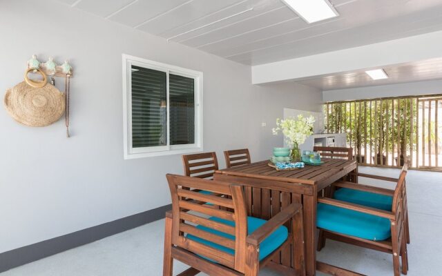 Sam-kah Karibu Beach House