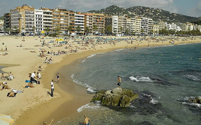 Almirall Apartaments