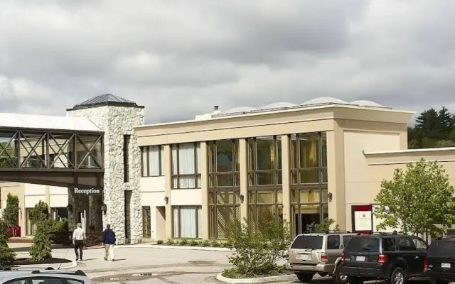 Pinestone Resort & Conference Centre