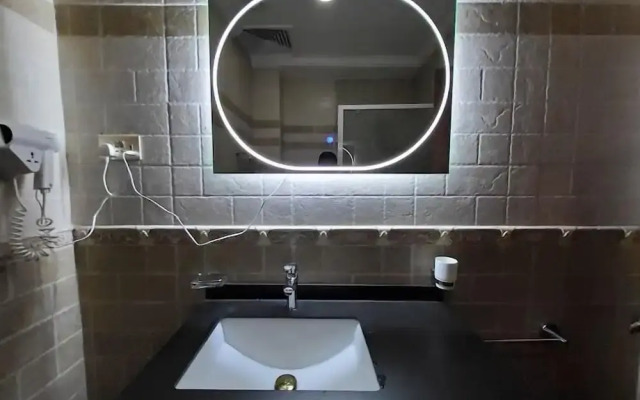 Alim Luxury Apartments