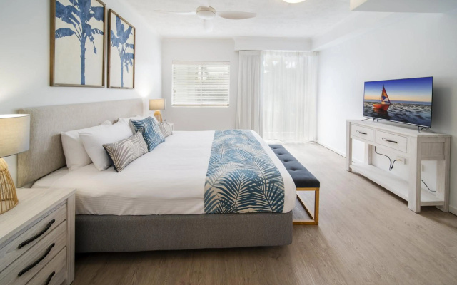 Coolum at the Beach – Guest Rooms – Coolum Beach