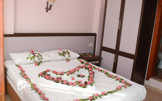 Tolay Hotel