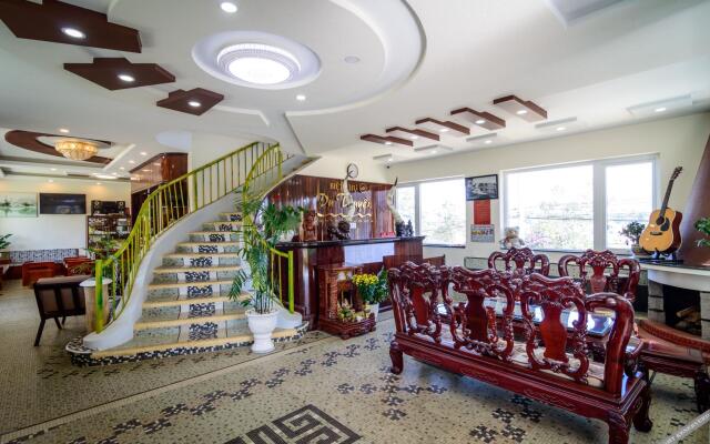 Robins Villa