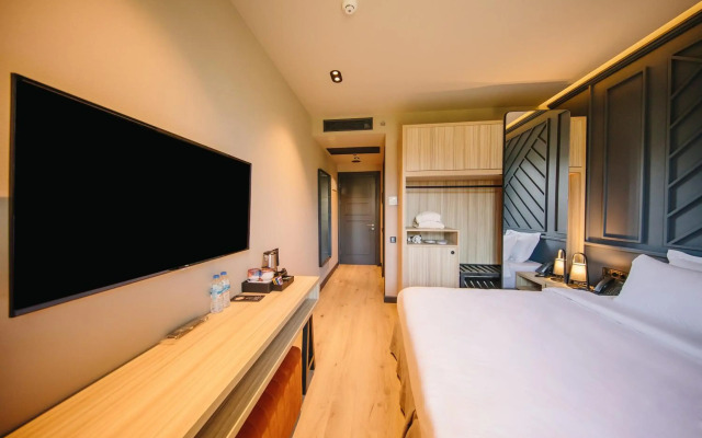 Sandali Metekhi Boutique Hotel