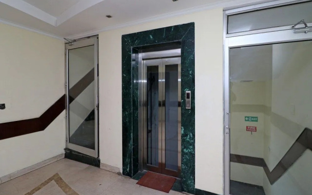 OYO 12532 Imperial Inn