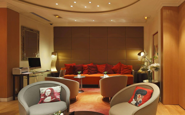 Hôtel Westside Arc de Triomphe