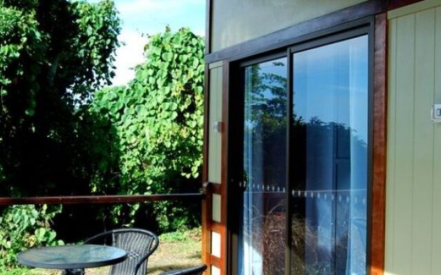 Jackaroo Treehouse Mission Beach - Hostel