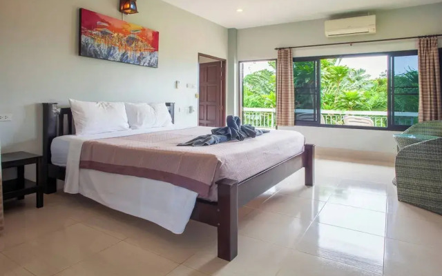 150 m From a Paradise Beach 3 Bedrooms Pool