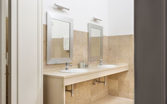 JOIVY Astonishing 1BR home in Baixa, 5mins to Santa Justa Lift