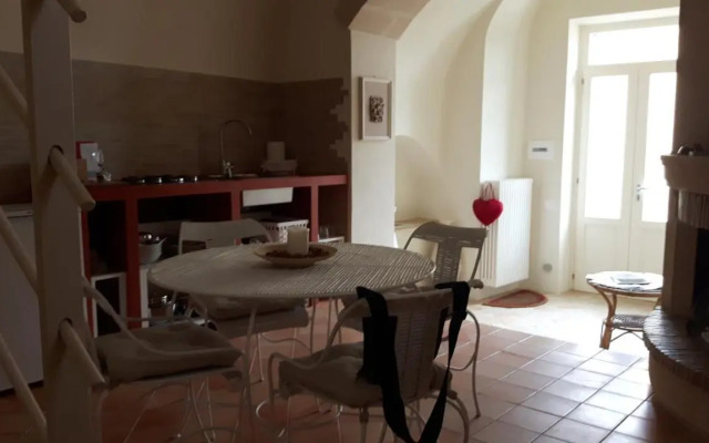 Casa Vacanza "Nel Cuore dei Sassi"