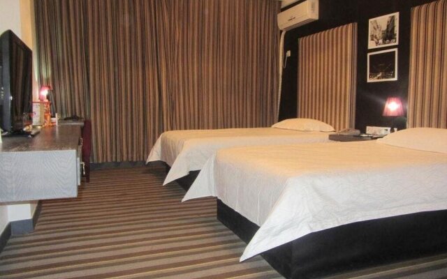 Zhongzhou Hotel (XingHe Road)