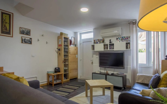 Bairro Alegre, Casa do Porto