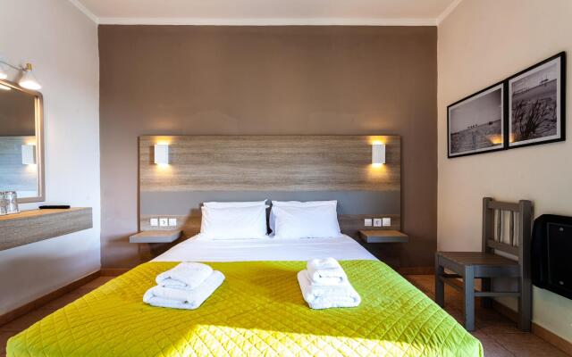 Kalogria Summer Retreats - Strofilia Bright Twin