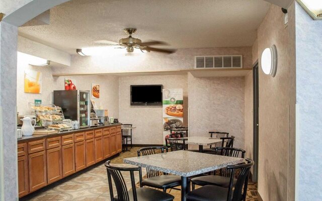 Quality Inn Near Six Flags St. Louis