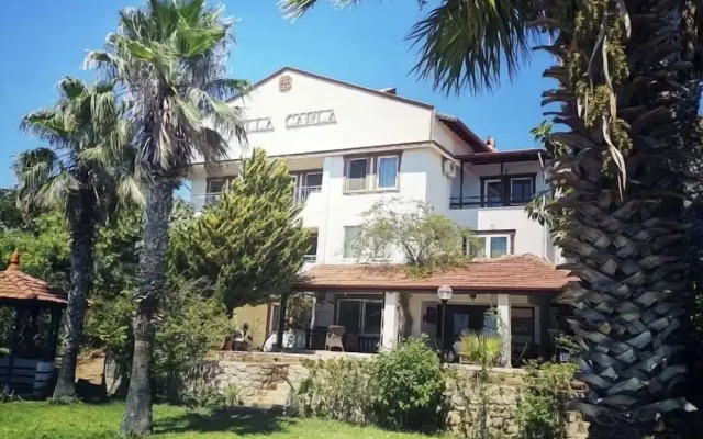 Villa Carla Hotel