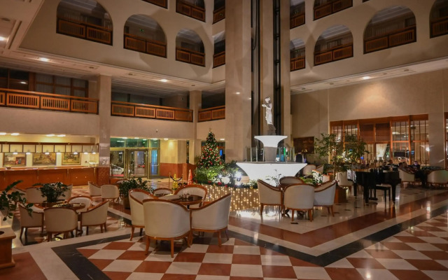 Aleksandar Palace Hotel & Spa