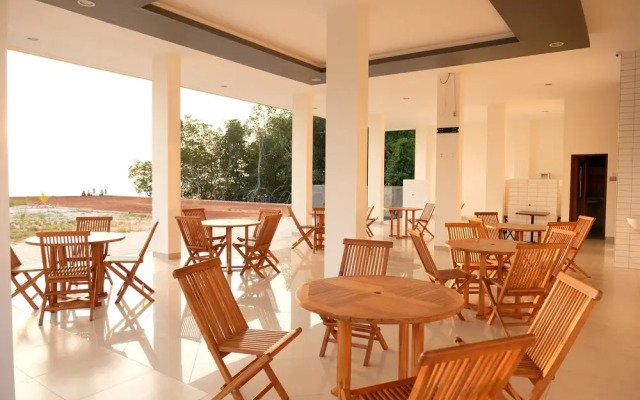 OYO 1047 The Holiday Guest House