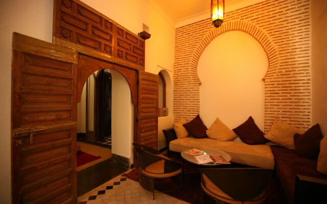 Riad O2