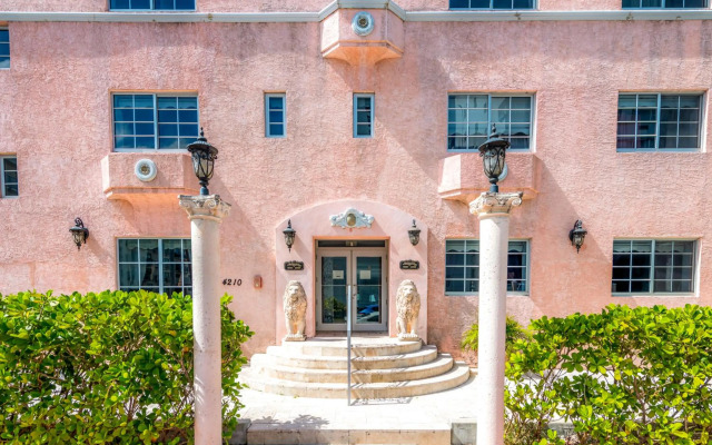 Secret Garden Miami Beach