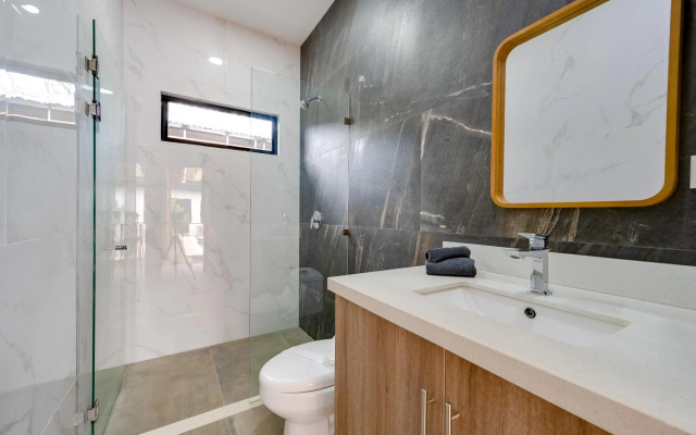 Calle 1 - 29 Tamarindo