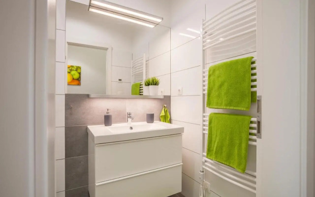 Kings Cross Apartment