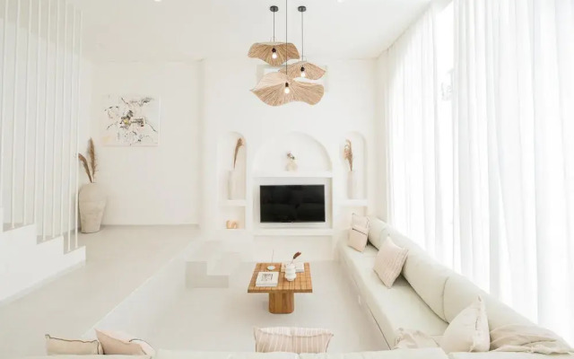 Mazari Luxury Villas