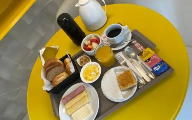 Bianca Praia Hotel