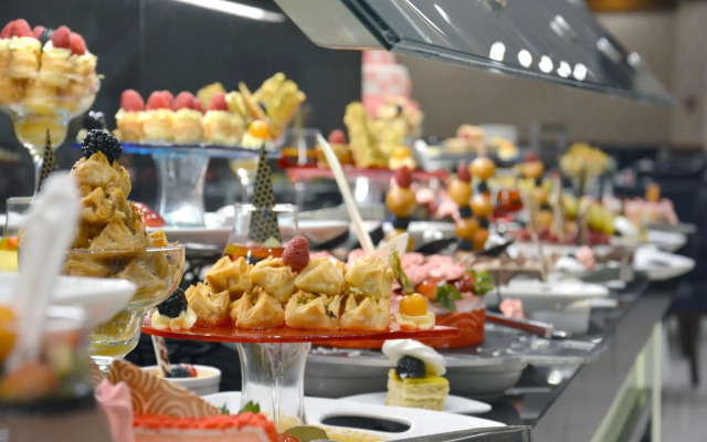 Royal Inn Al-Nokhba Hotel