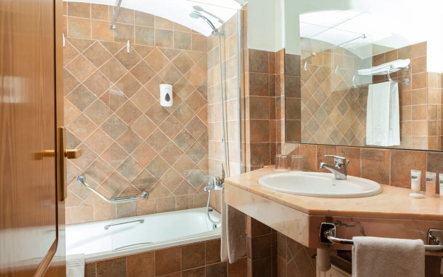 Hotel Termes Montbrio