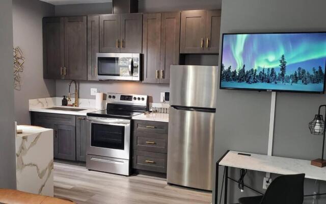 Professionals-restaurants-fastwifi-a C-desk- Pets