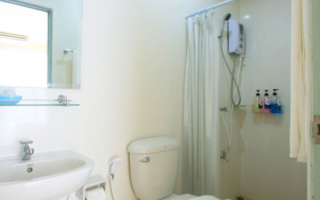 Apo Hotel