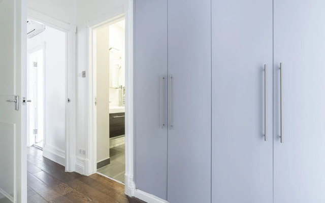 Marble Arch Apartments