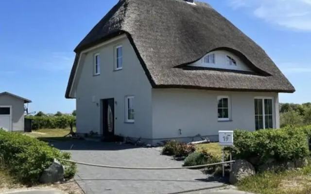 "baltic Sea Breeze" Modern Retreat