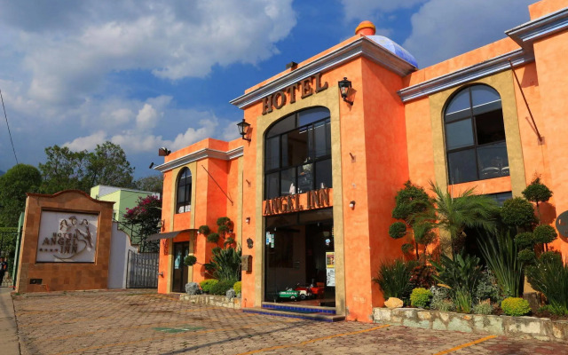 Hotel Angel Inn